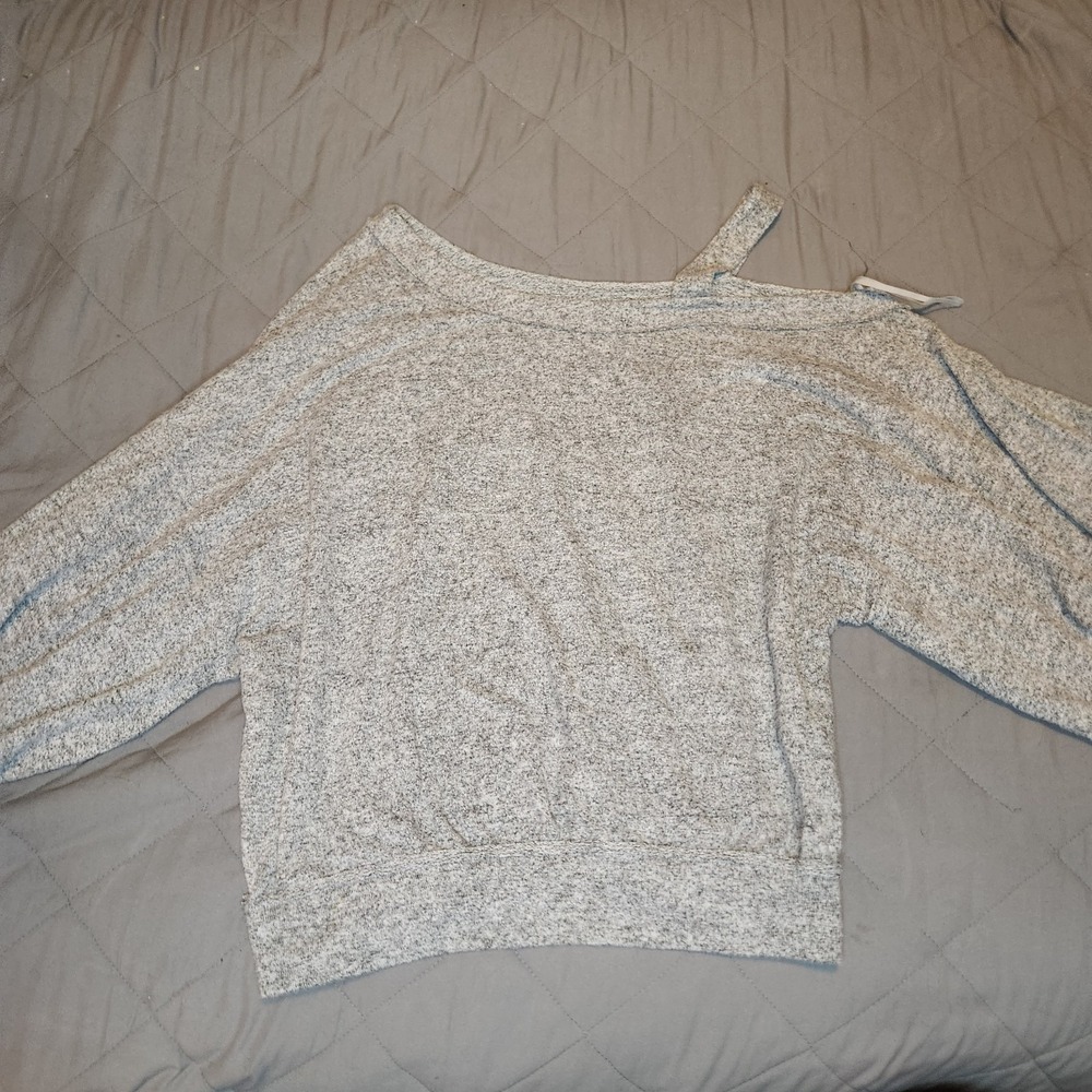 Free People Heathered Light Gray Off-Shoulder Knit Top